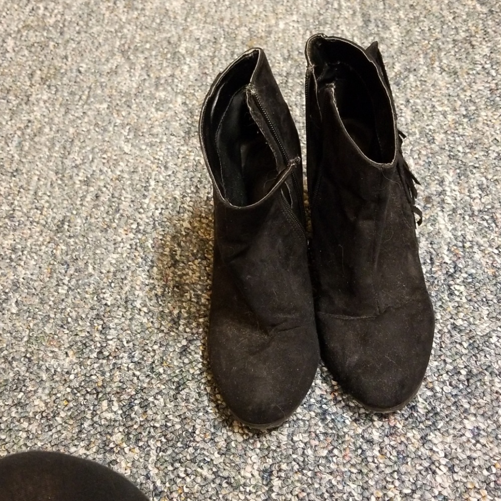 Booties - Picture 3 of 3
